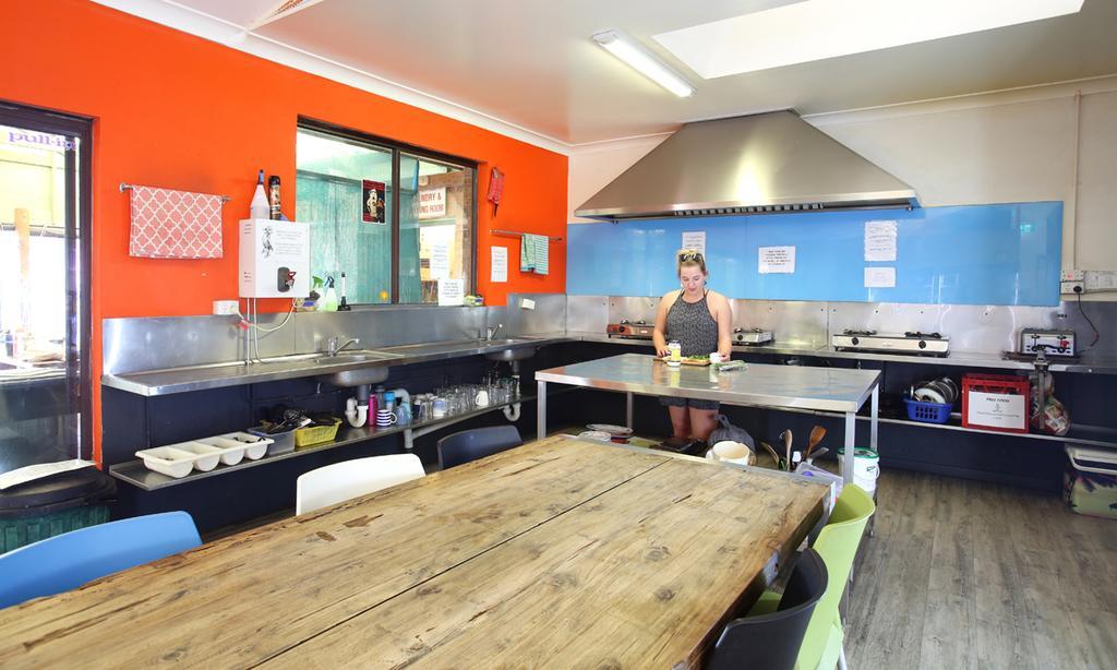 Aussitel Backpackers Hostel Coffs Harbour Exterior foto